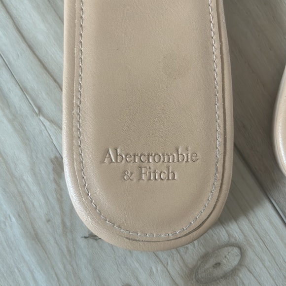 Abercrombie & Fitch Sandals - Picture 2 of 5